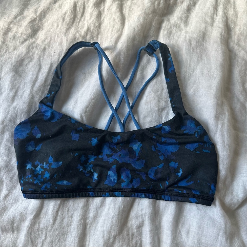Lululemon Sports Bra size 6